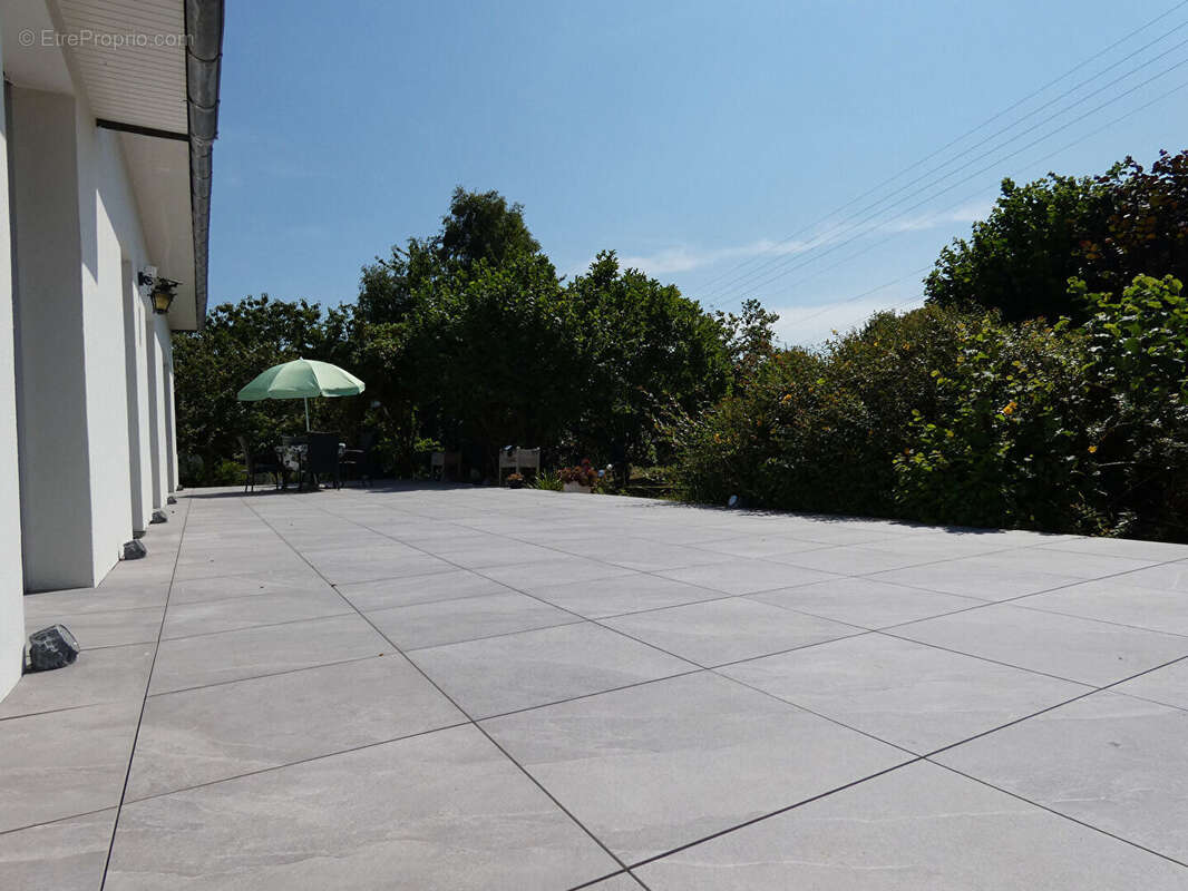 Maison Lanmeur 6 pièce(s) 185 m2 - photo 17