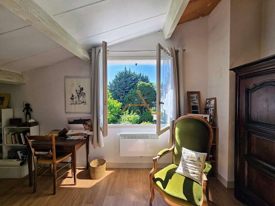 Maison à LA BEGUDE-DE-MAZENC