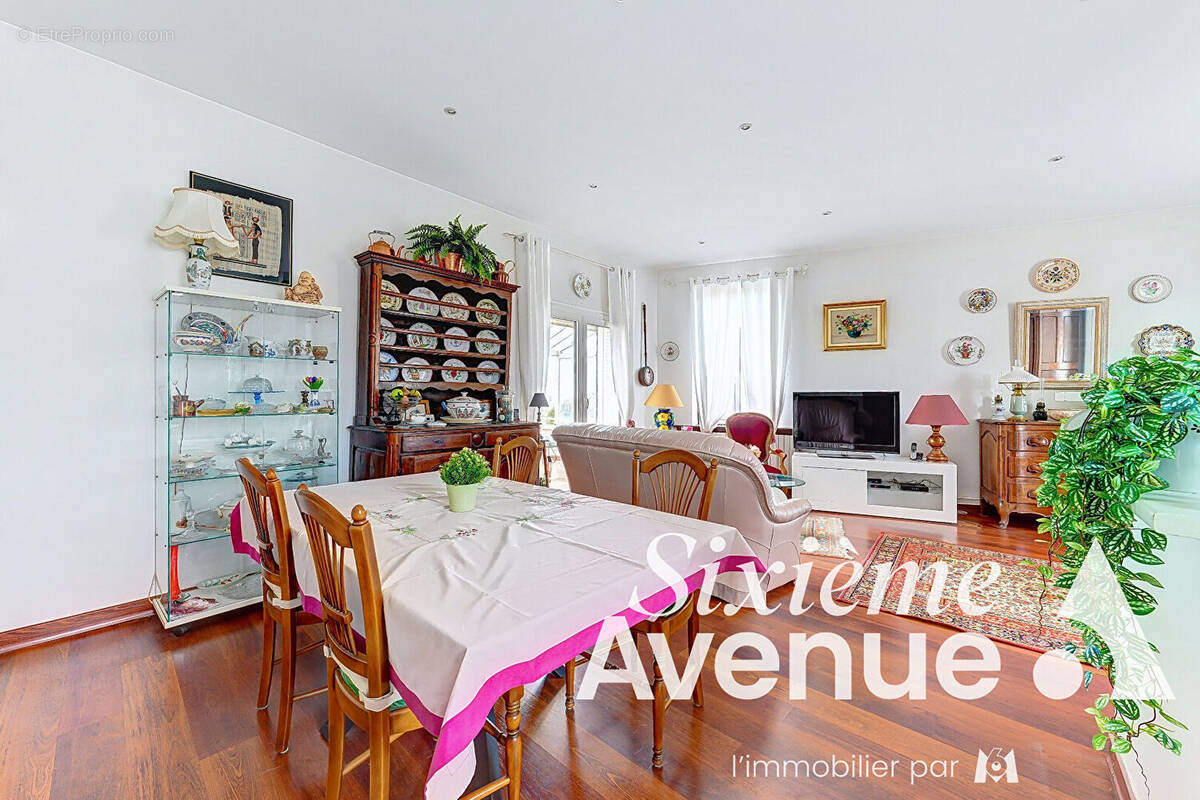 Maison à SAINT-PRIEST