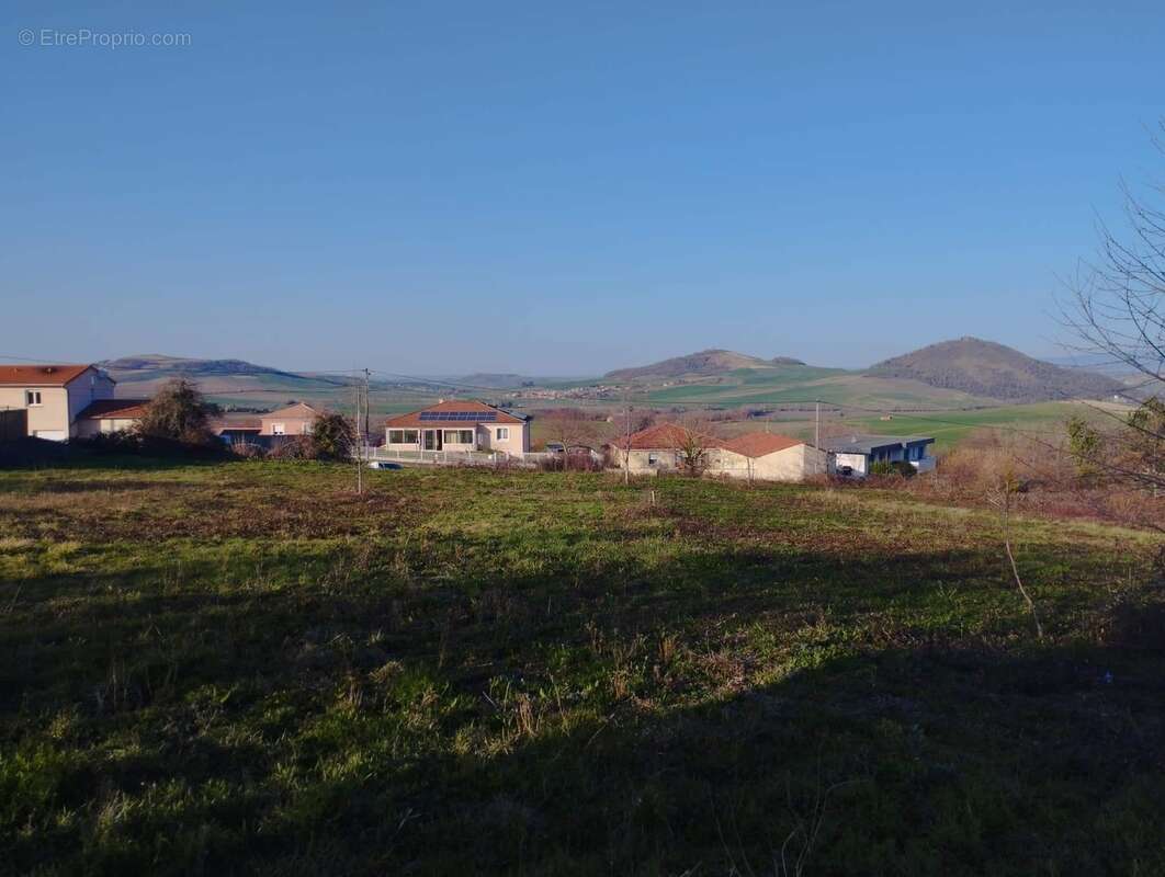Terrain à CLERMONT-FERRAND