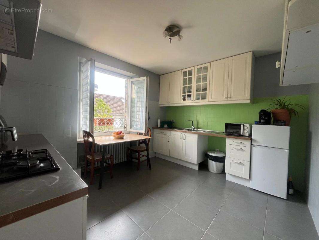 Maison à PLAISIR
