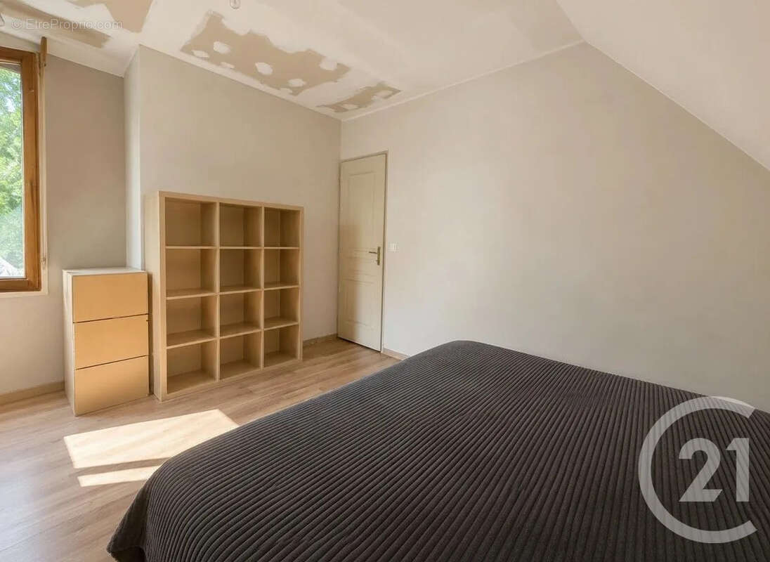 Maison 108 m² à Etrepagny  - photo 7