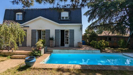 Maison à CONFLANS-SAINTE-HONORINE