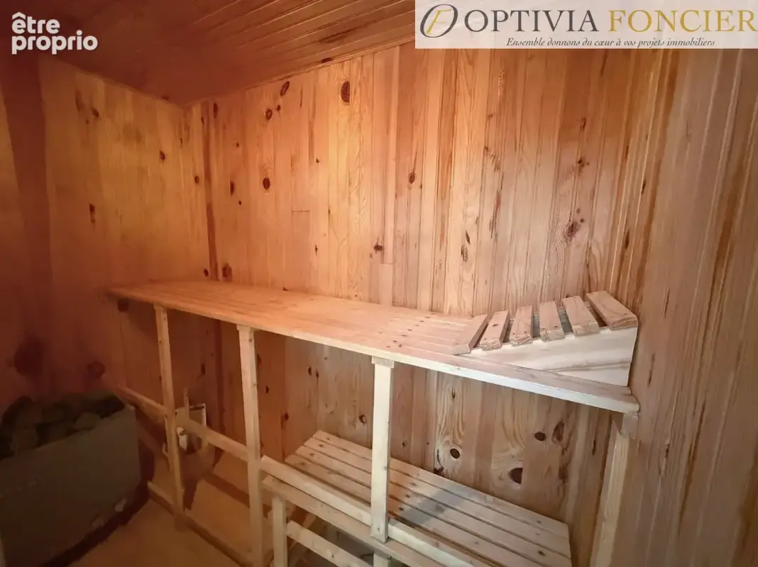 Maison de caractère T5 de 165 m2 en hameau - Garage + dépendances - photo 5