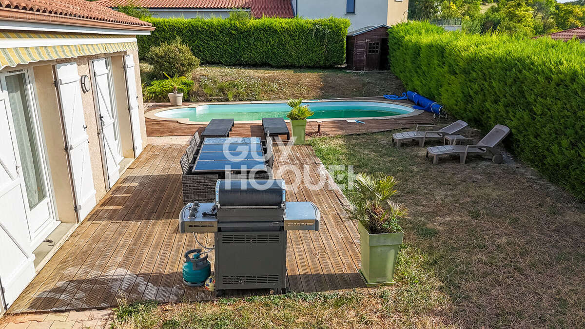 Maison à MIREFLEURS