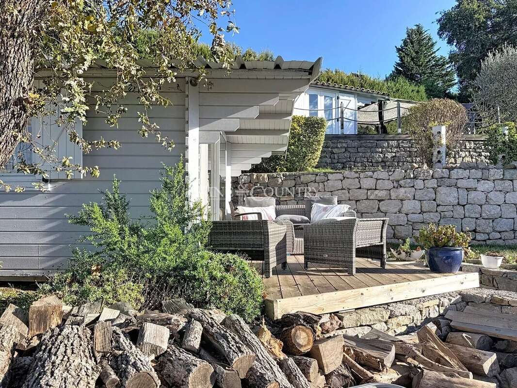 Maison à LES ADRETS-DE-L&#039;ESTEREL