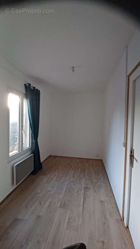 Maison à NOUANS-LES-FONTAINES