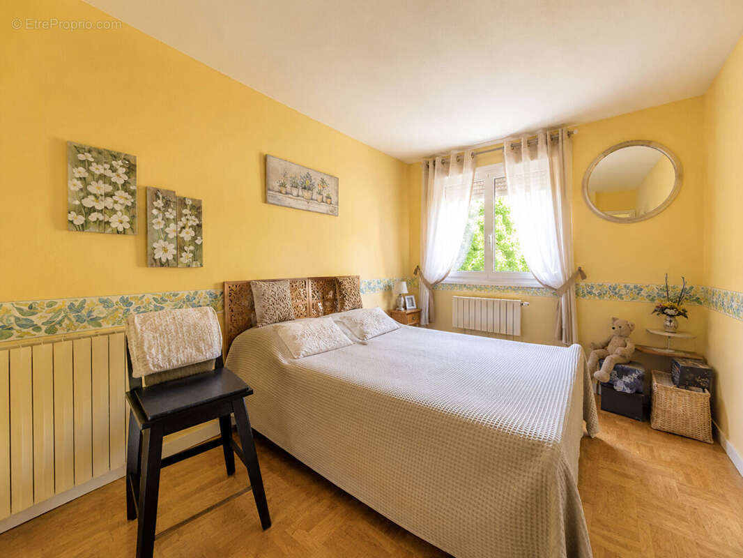 Appartement 6 pièces à vendre à Reims Boulevard de la Paix - 98.42 m², balcon , garage - photo 7