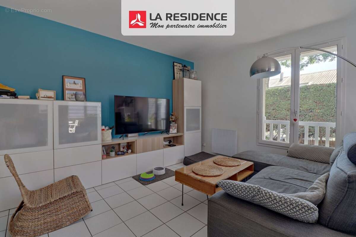 Appartement 47 m² à Vaureal  - photo 4