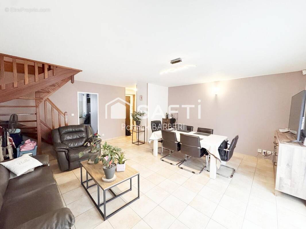 Photo 1 - Maison à COURDIMANCHE