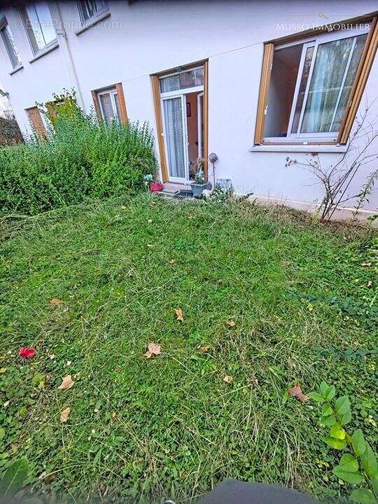 Appartement à PUTEAUX