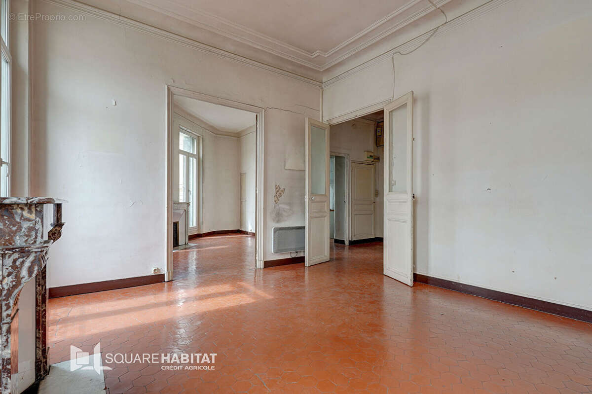 Photo 3 - Appartement à MARSEILLE-8E