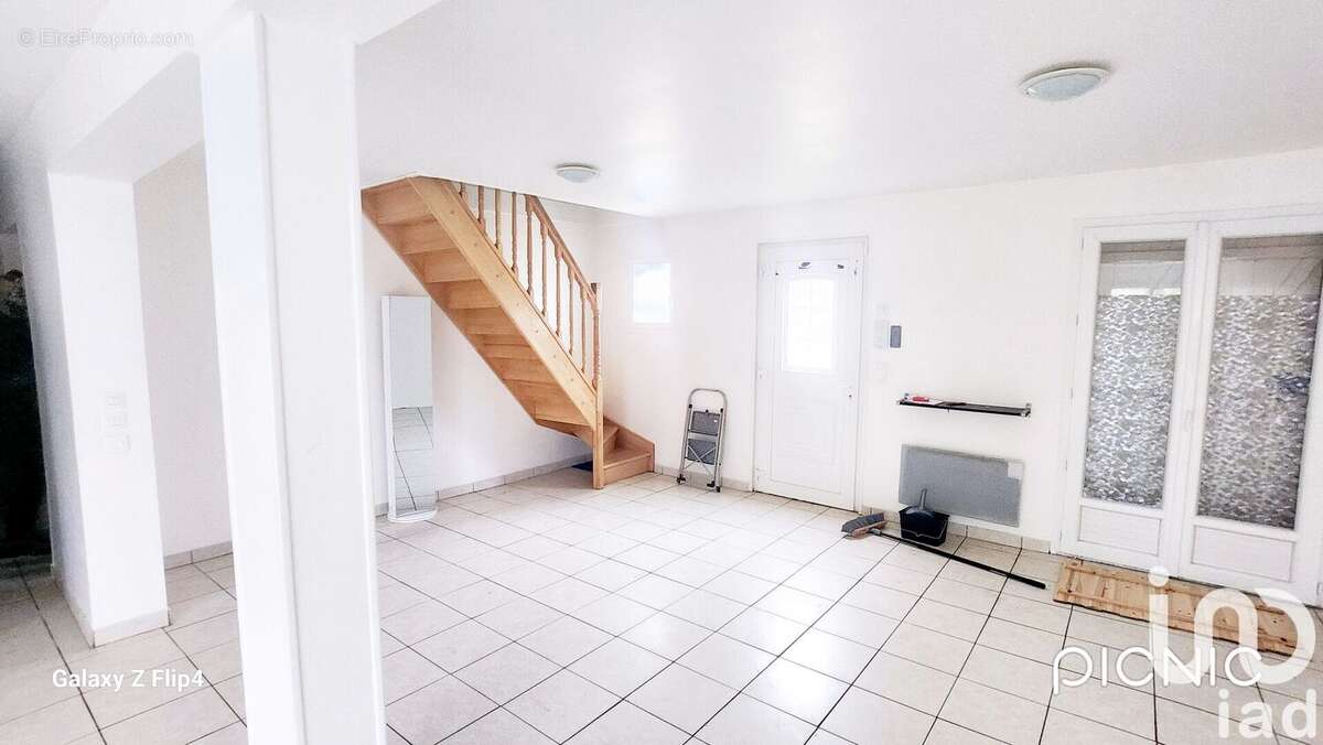 Photo 5 - Maison à YERMENONVILLE