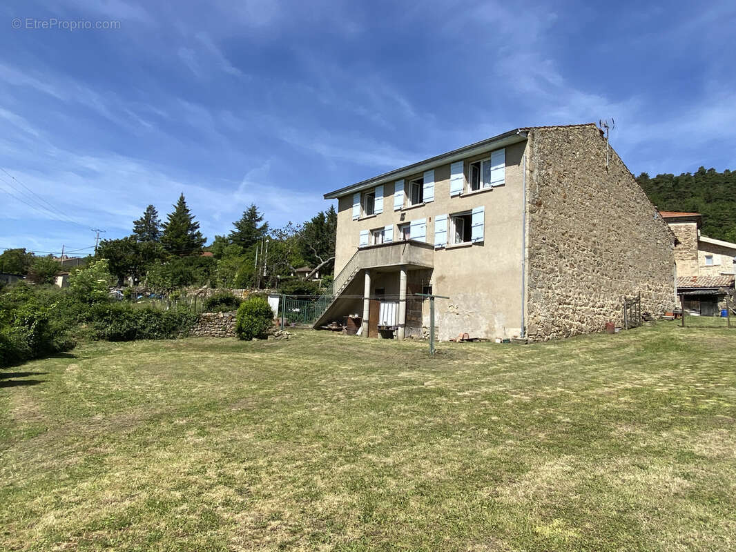 Maison à SAVAS