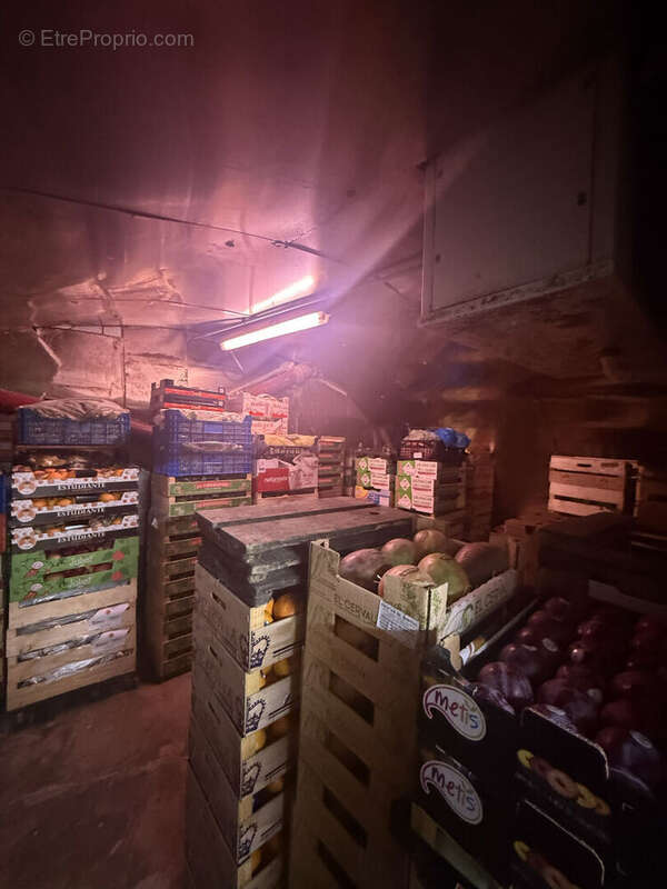 Commerce à PARIS-19E