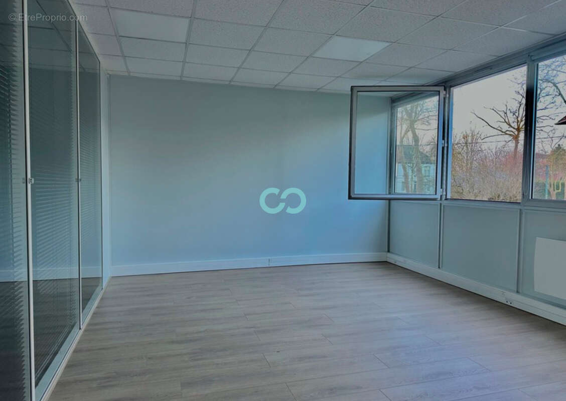 Commerce à MARCQ-EN-BAROEUL