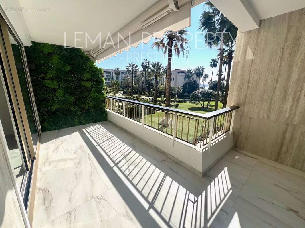 Appartement à CANNES