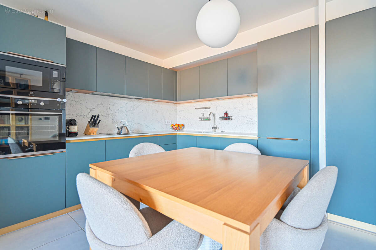 Appartement à SAINT-MAUR-DES-FOSSES