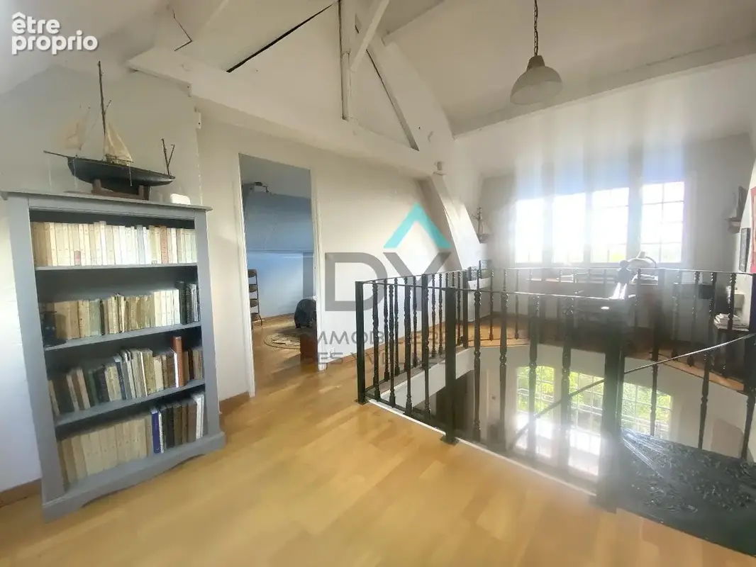 LE PORT MARLY .Proche MARLY . Quartier résidentiel. Maison 160 m² 6 pièces à 15 mn du RER de Saint Germain - photo 11