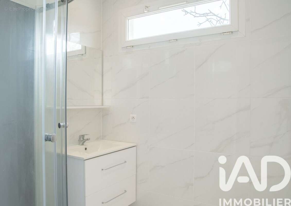 Photo 4 - Appartement à SAINT-GERMAIN-LES-ARPAJON