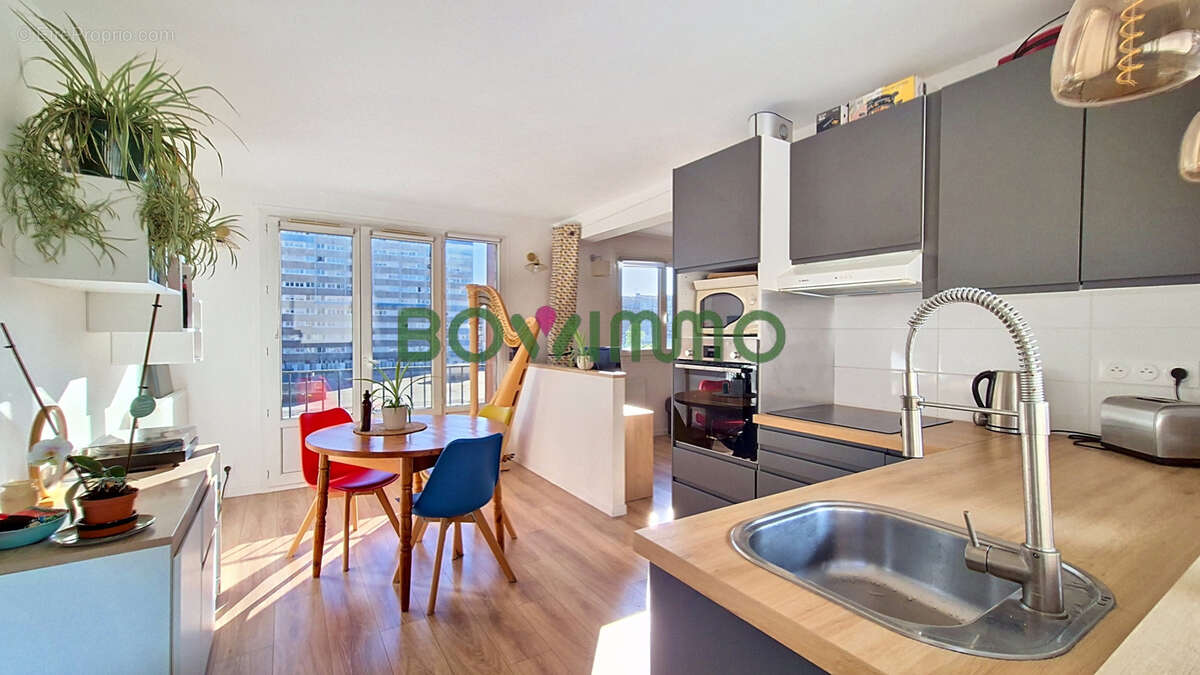 Appartement à CLICHY