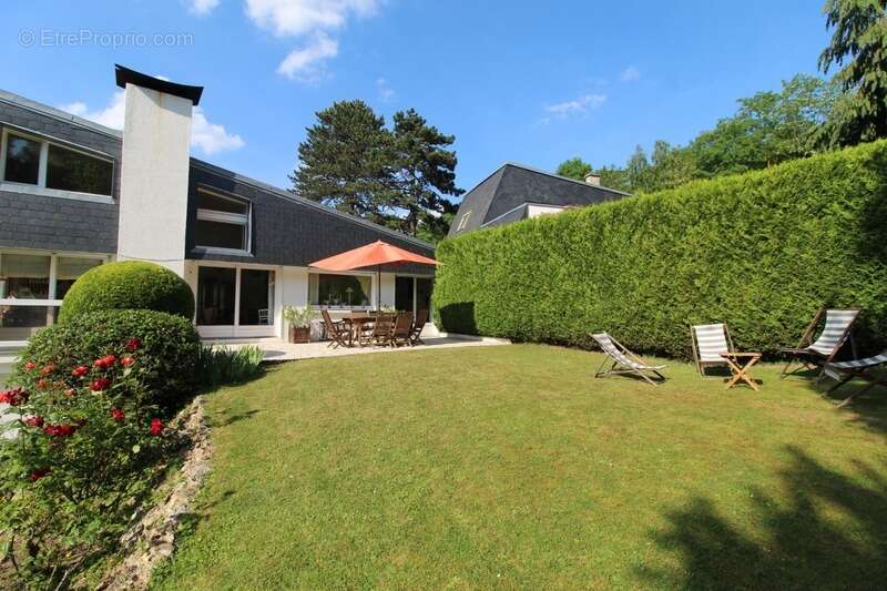 Maison à VERSAILLES