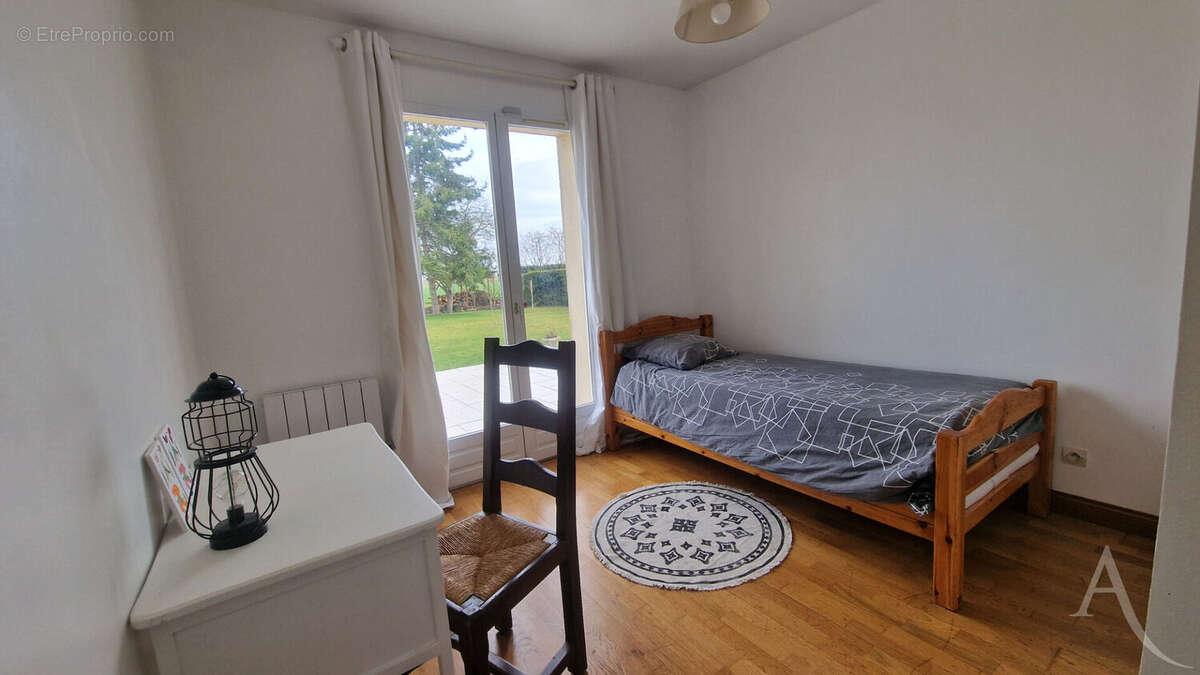 Maison à PERDREAUVILLE