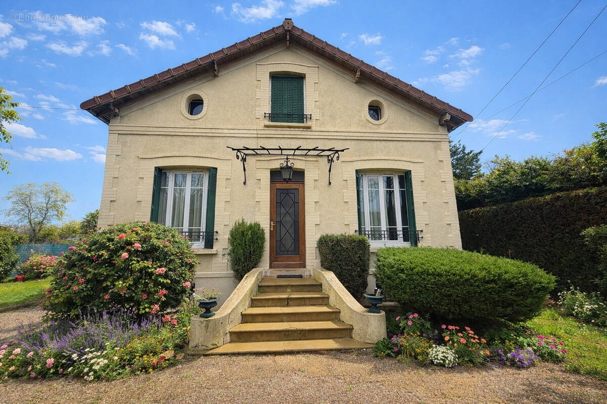 Maison à MAISONS-LAFFITTE
