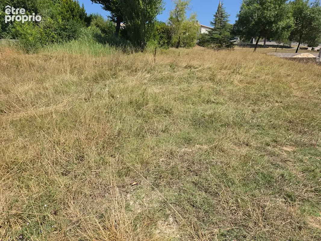 Terrain à VAGNAS