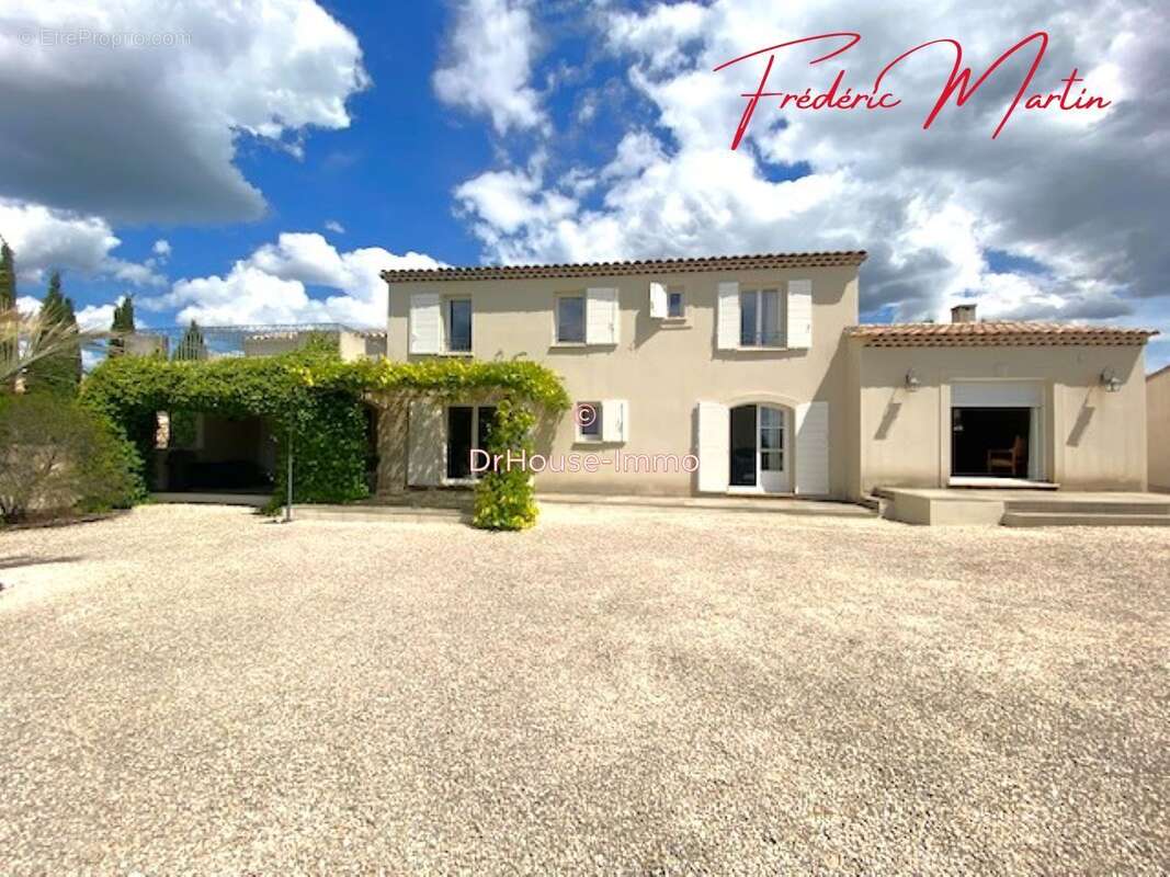 Maison à UZES