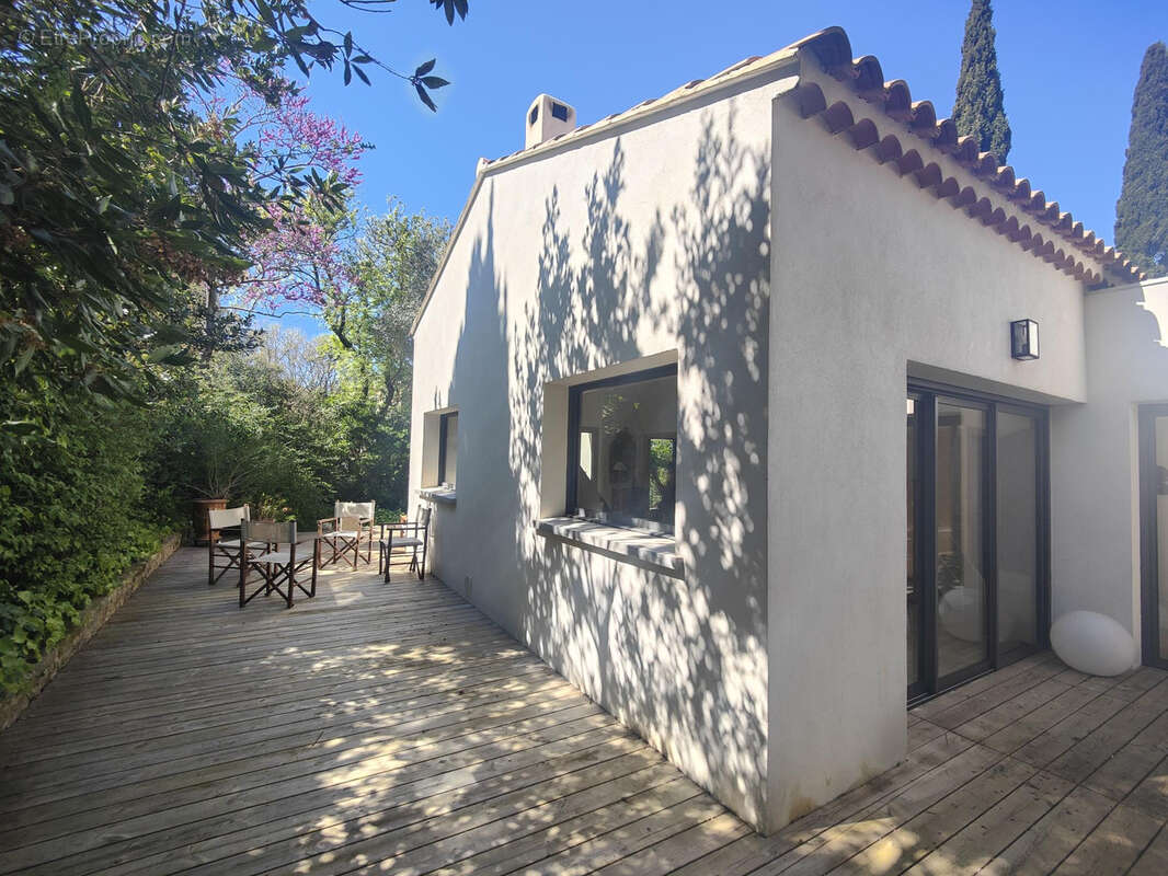 Maison à LA GARDE