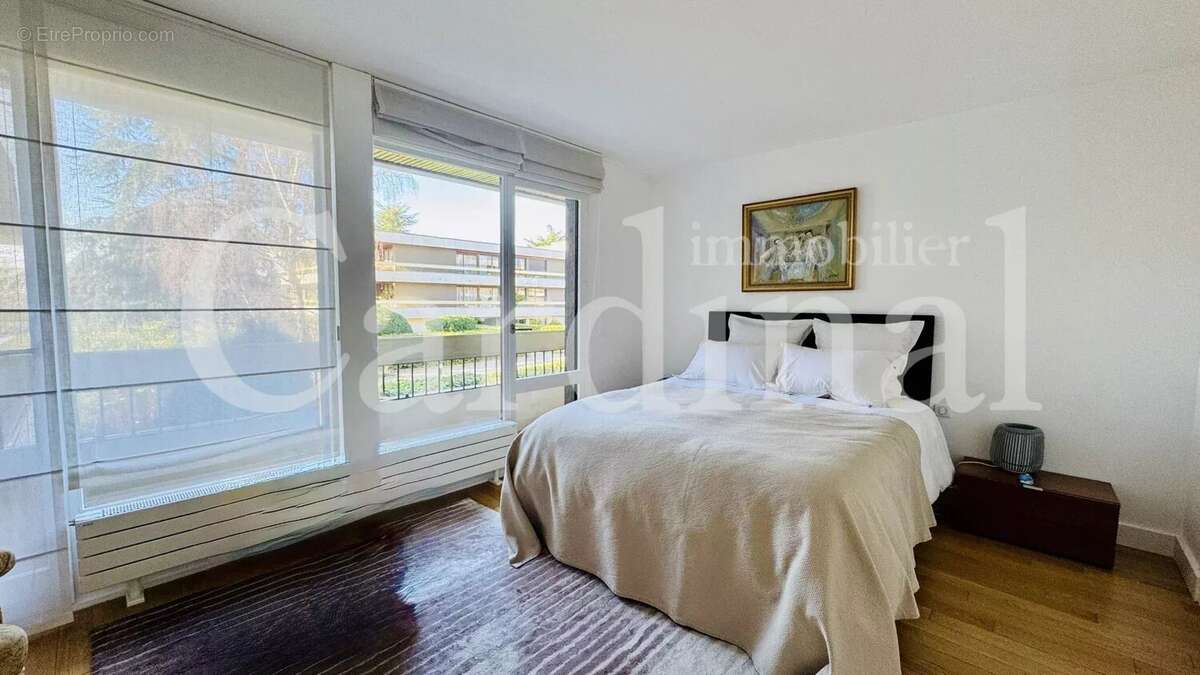 Appartement à NOISY-LE-ROI