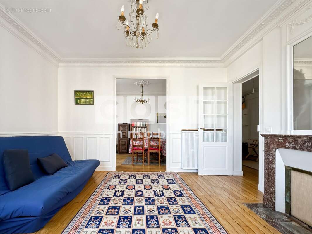 Appartement à COLOMBES