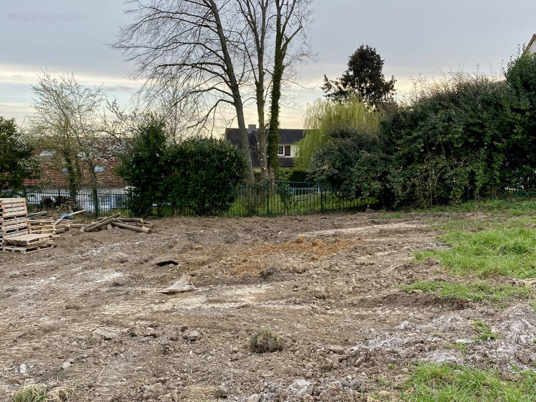 Terrain à ORGEVAL
