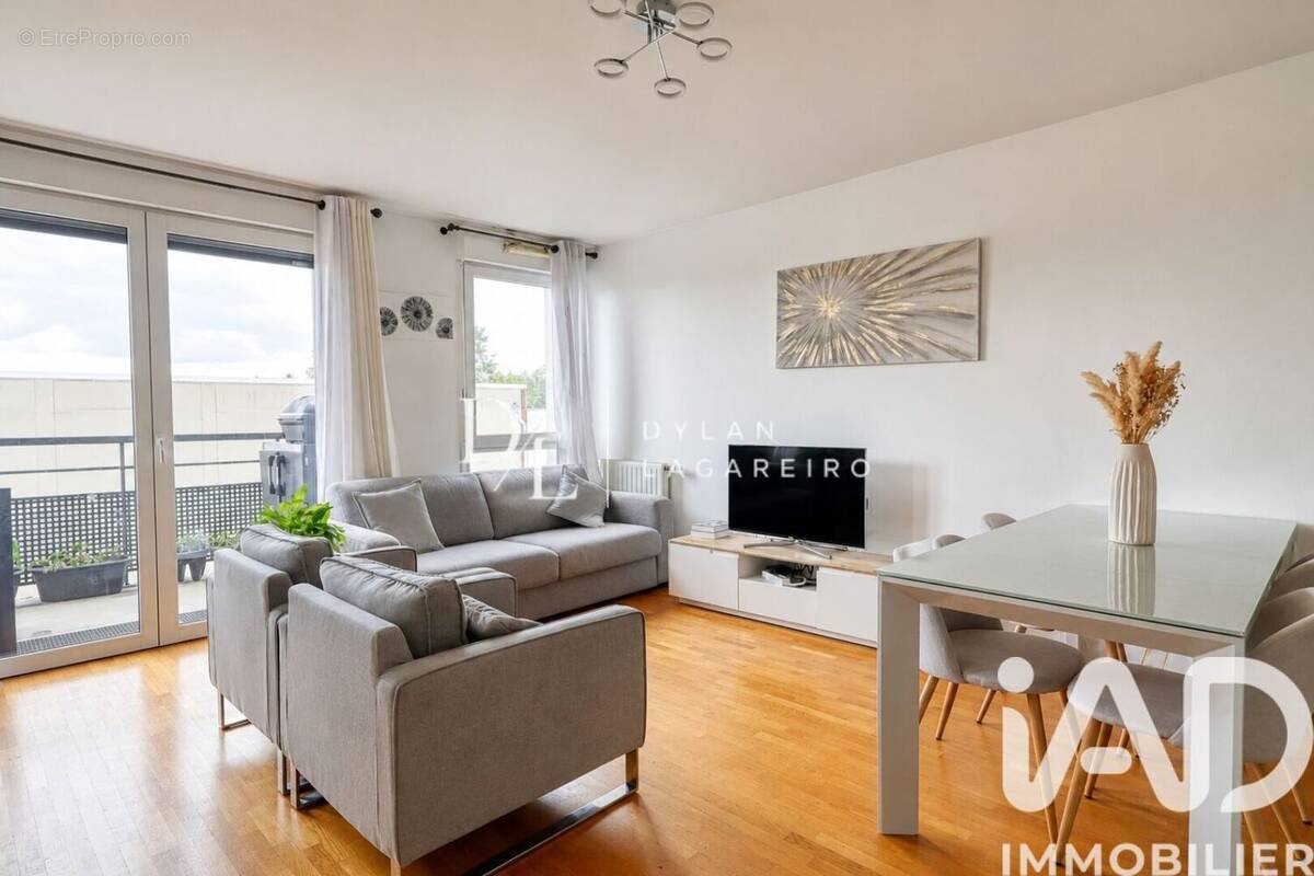Photo 1 - Appartement à EPINAY-SUR-SEINE