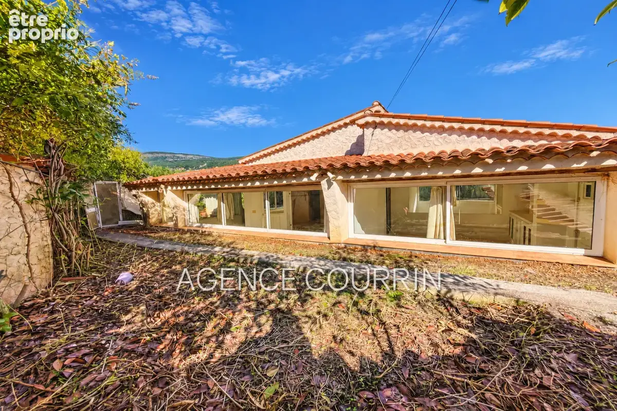 Maison 5 pièces 125 m² à vendre à Grasse (06130) - photo 2