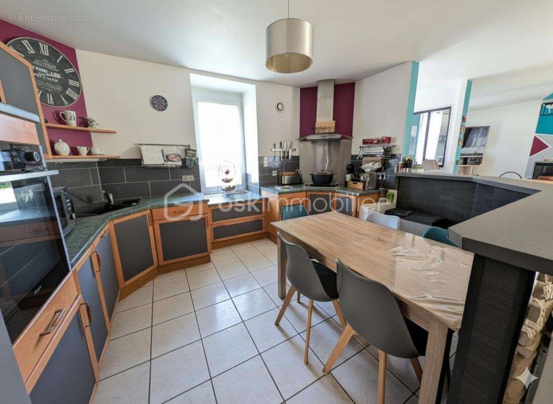 Maison à MONTERBLANC