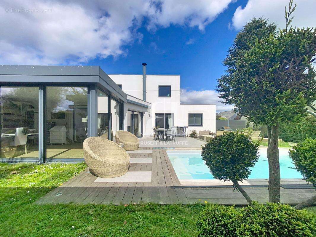Maison à LARMOR-PLAGE