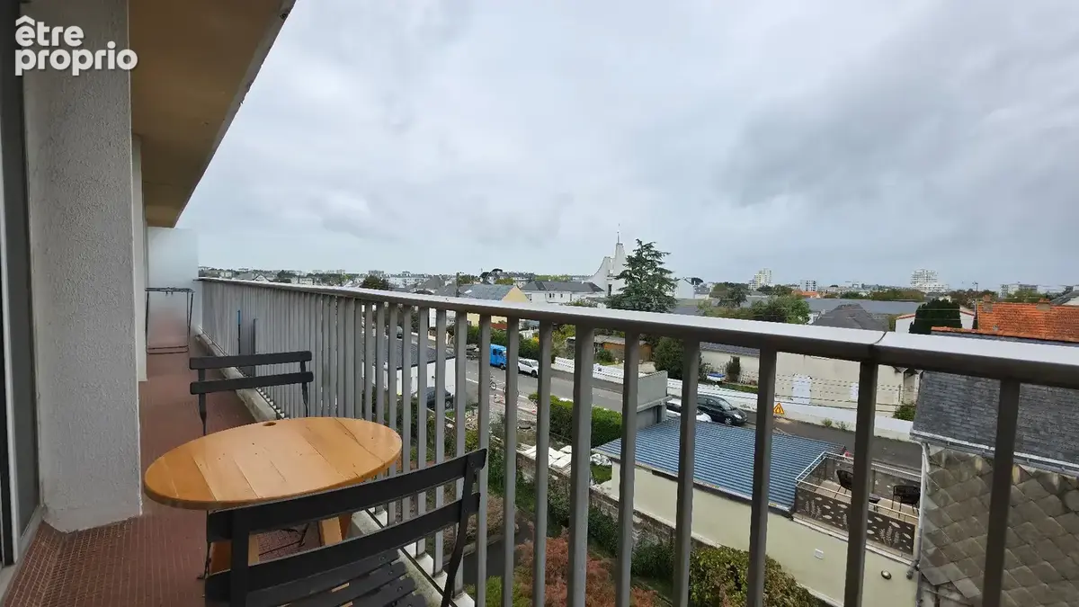 Saint Nazaire - proche mer T2 - cave - balcon - ascenseur - photo 10