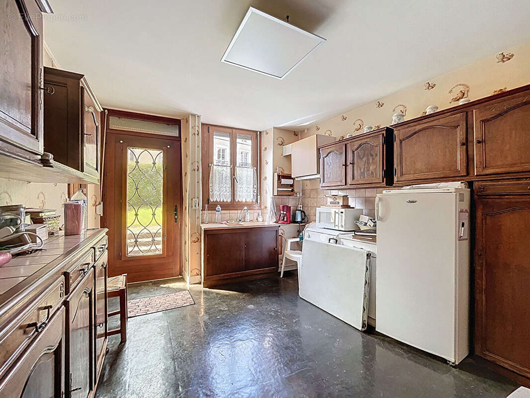 Maison à GRANCEY-LE-CHATEAU-NEUVELLE