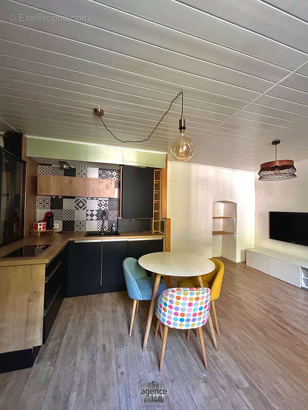 Appartement à MARSEILLE-2E