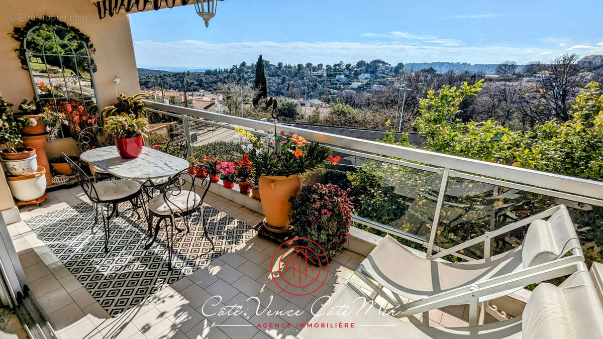 Vence   dernier étage   2 pièces avec toit-terrasse et vue mer panoramique - photo 9