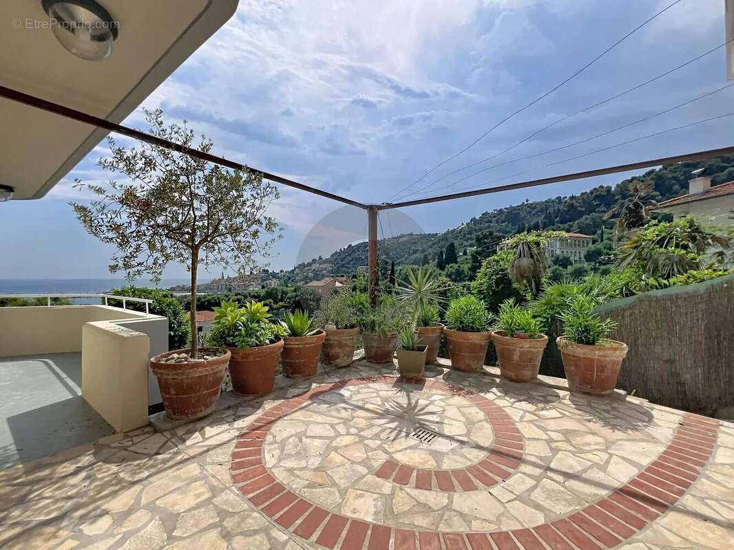 Appartement à MENTON