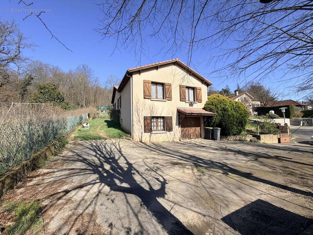 Photo 3 - Maison à REYRIEUX