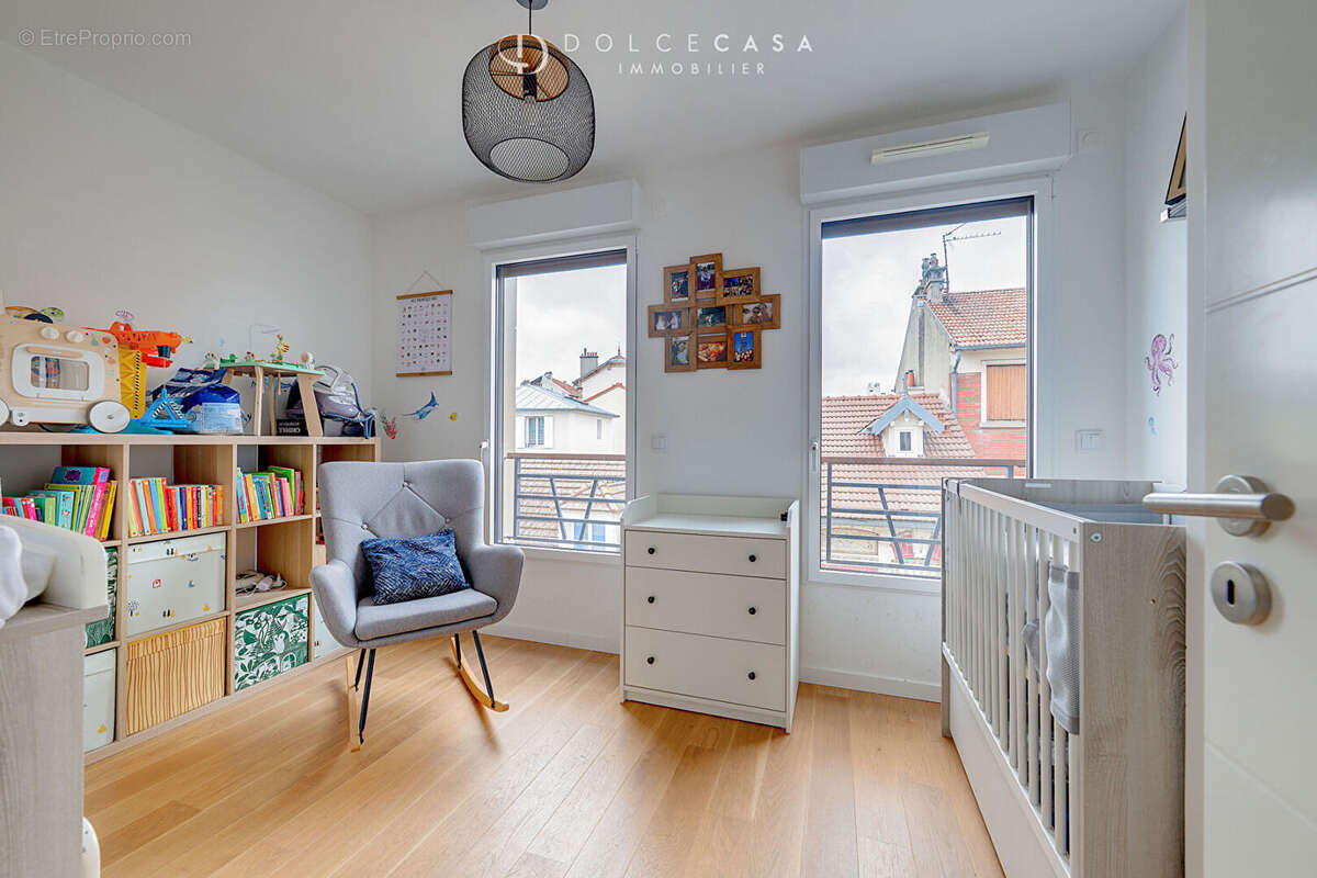 Appartement à NOGENT-SUR-MARNE