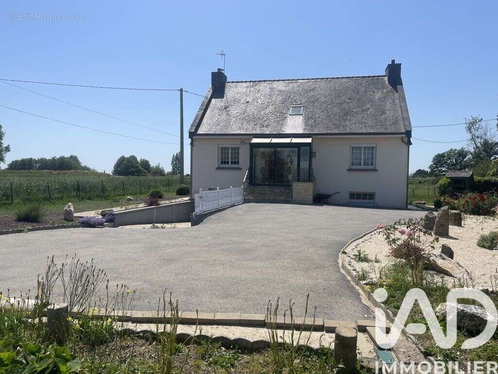 Maison 84 m² à Merdrignac  - photo 3