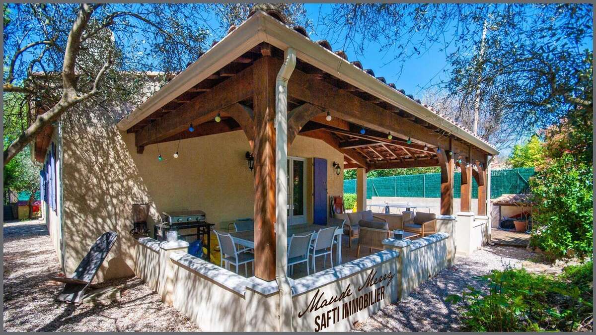 Photo 2 - Maison à FORCALQUEIRET