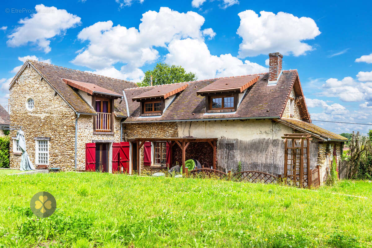 Maison à ADAINVILLE