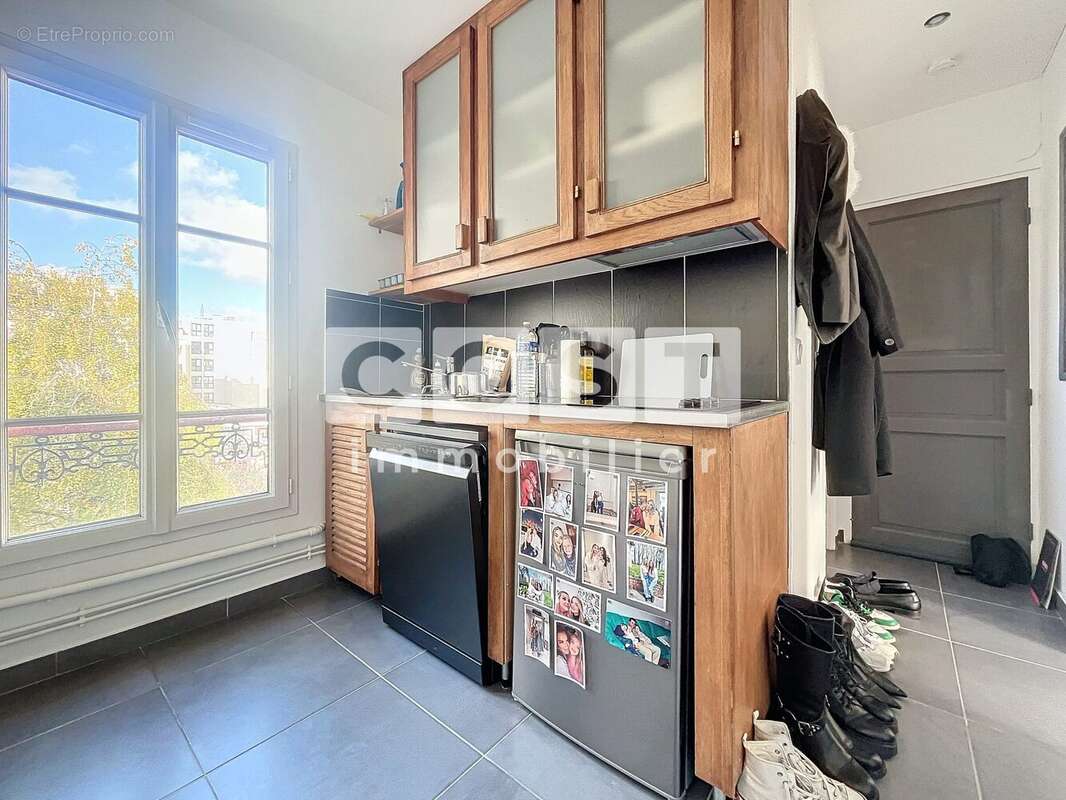 Appartement à LEVALLOIS-PERRET