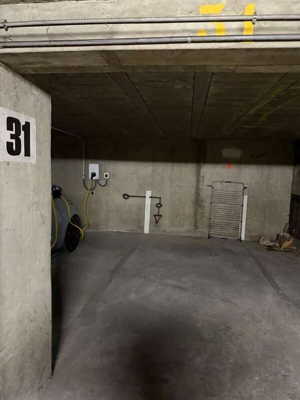 Parking - rue melingue - photo 2